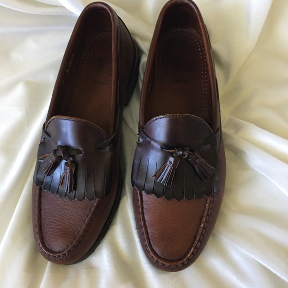 allen edmonds nashua tassel loafer